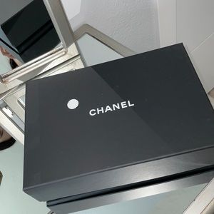 Chanel WOC Box & dustbag